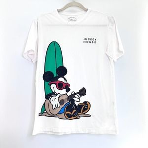 Disney Mickey Mouse Surf and Chill on Beach white shirt size *Small